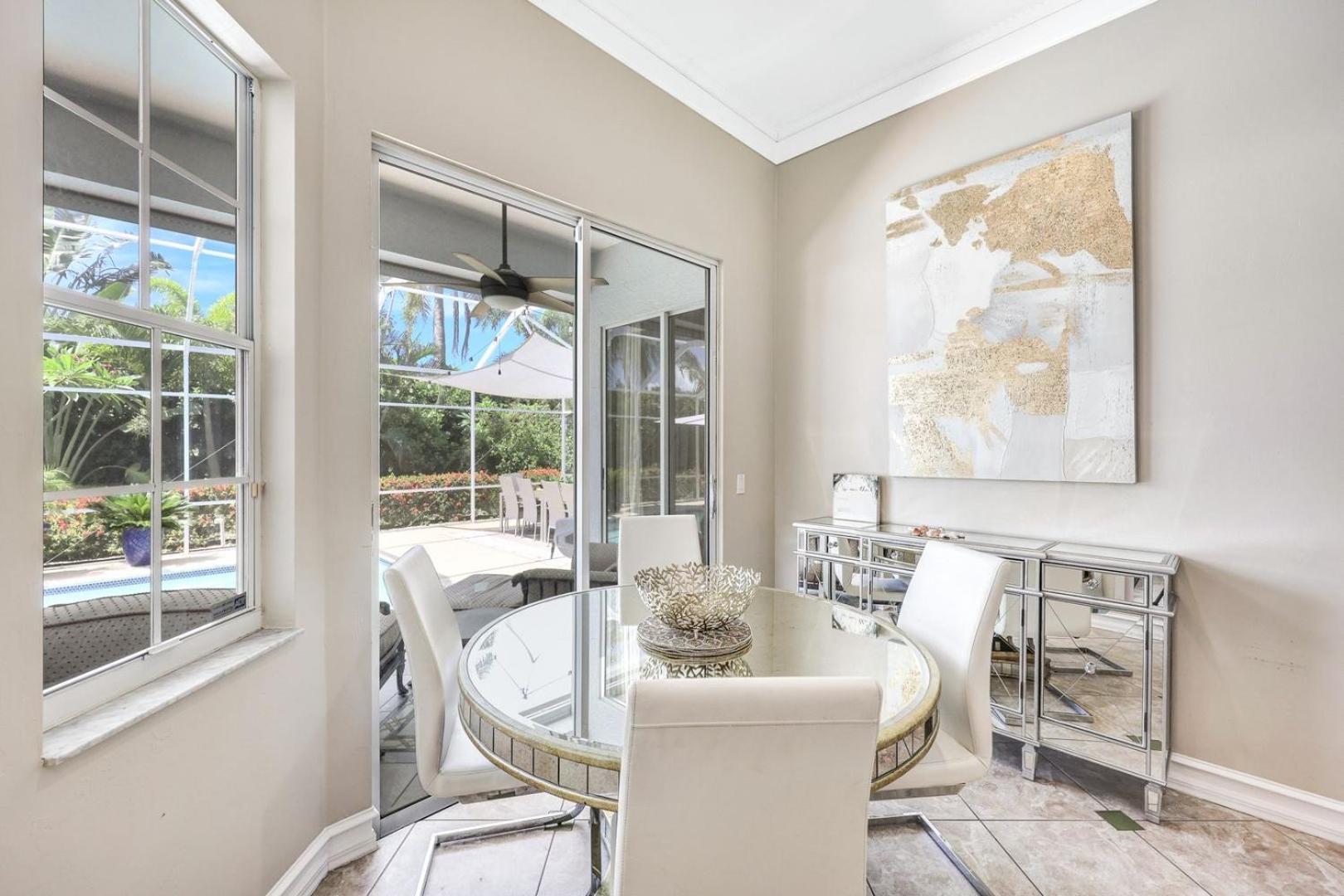 Lux Family 3 Bedroom With Pool Villa Walk To Beach And Mercato Naples Exterior photo